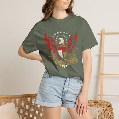 Eagle Crest '250 Years of Freedom'  | Patriotic Eagle USA 1776–2026 Dark Vintage T-Shirt